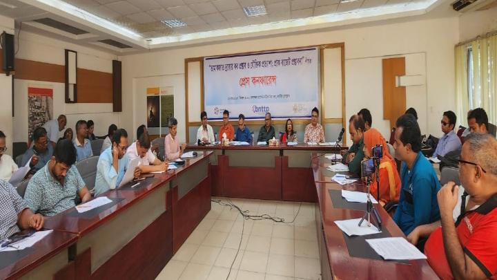 তামাকজাত দ্রব্যের কর কাঠামো সংস্কার ও কঠোর নজরদারির দাবি